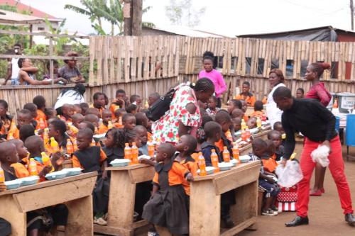 Students getting meals