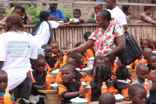 Students getting meals