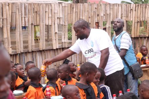 Students getting meals